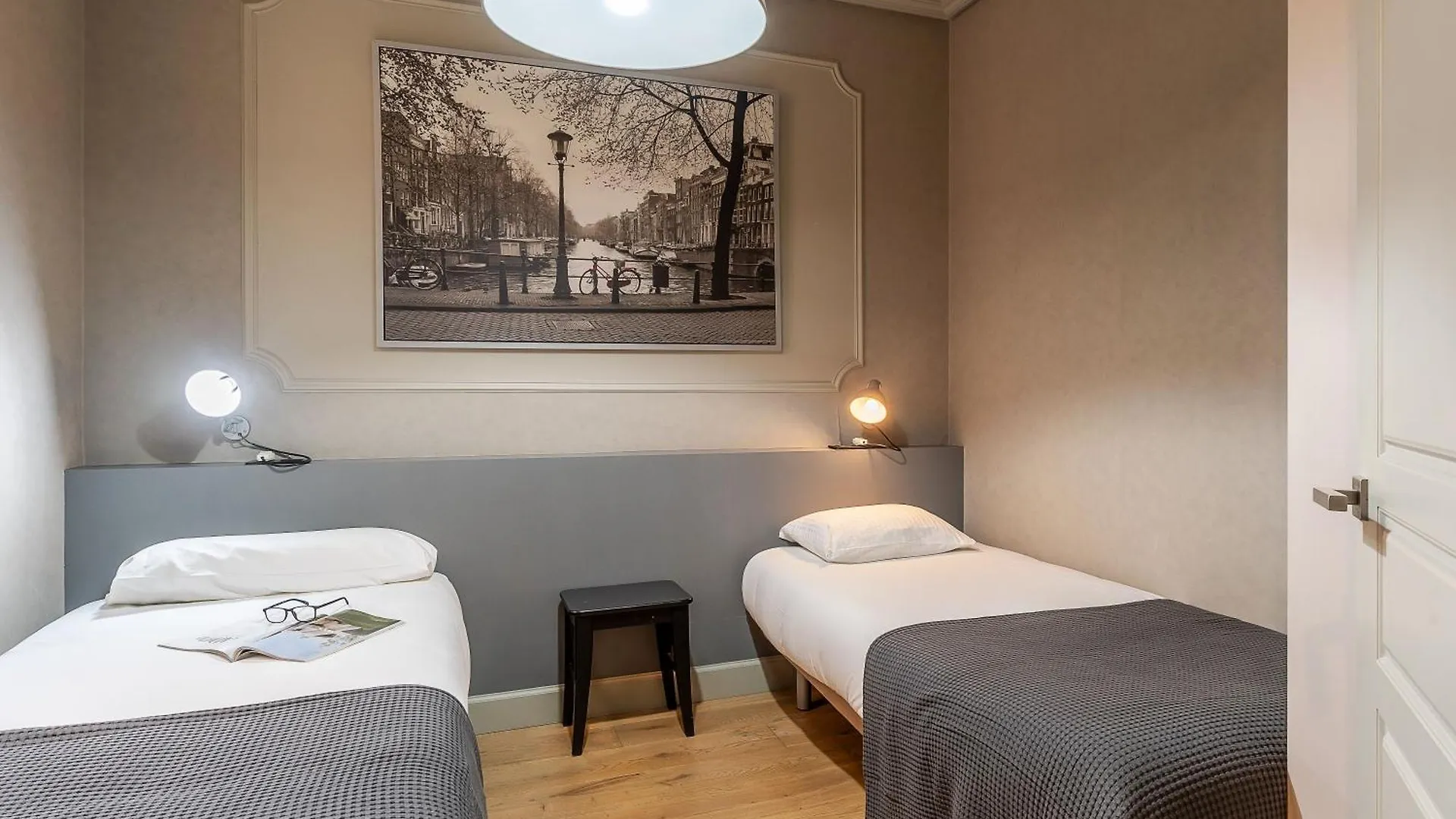 2166 - Ab Casa Saltor Apartment Barcelona
