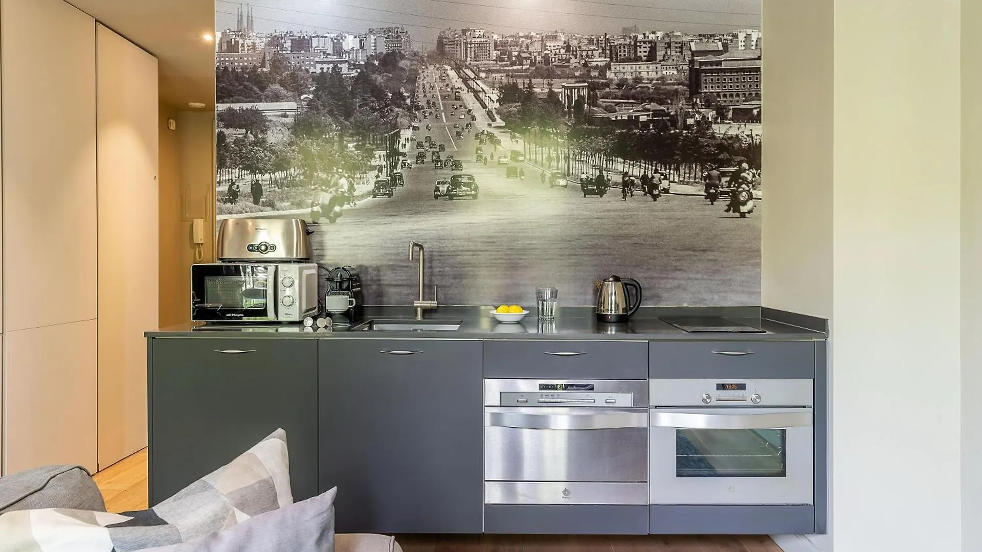 2166 - Ab Casa Saltor Apartment Barcelona
